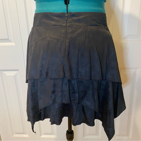 NWT Faux Suede Black Handkerchief Layered Mini Skirt. Size Large. - Picture 8 of 14